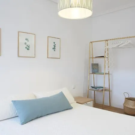 Apartamento Con Terraza A Un Paso De La Playa Gijón Extérieur photo