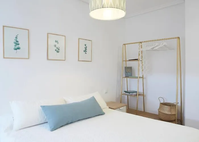 Apartamento Con Terraza A Un Paso De La Playa